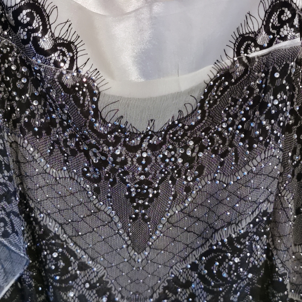 Blouse - Picture 4 of 5